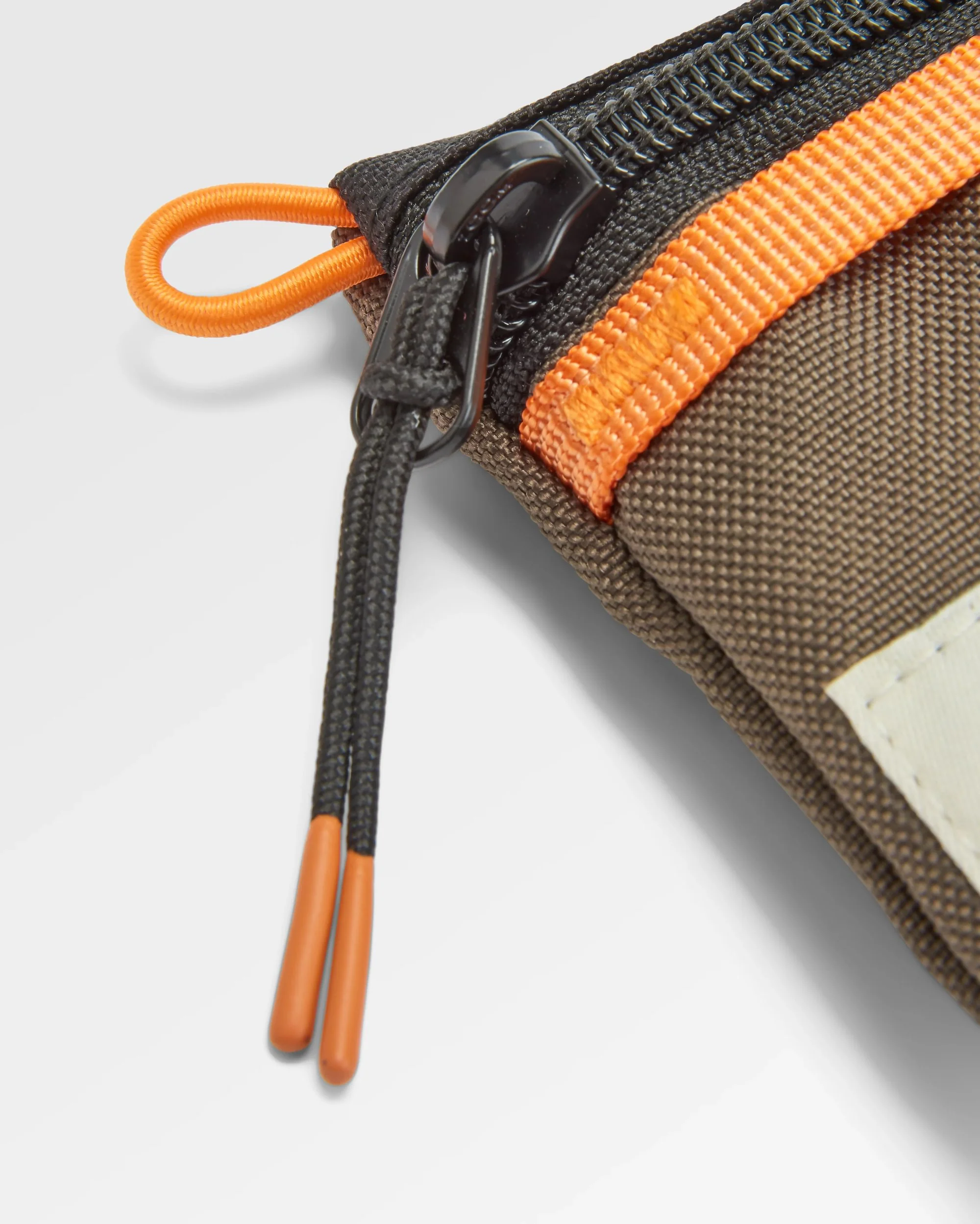 Biscuit Modular Clip On - True Black/ Khaki - Image 5