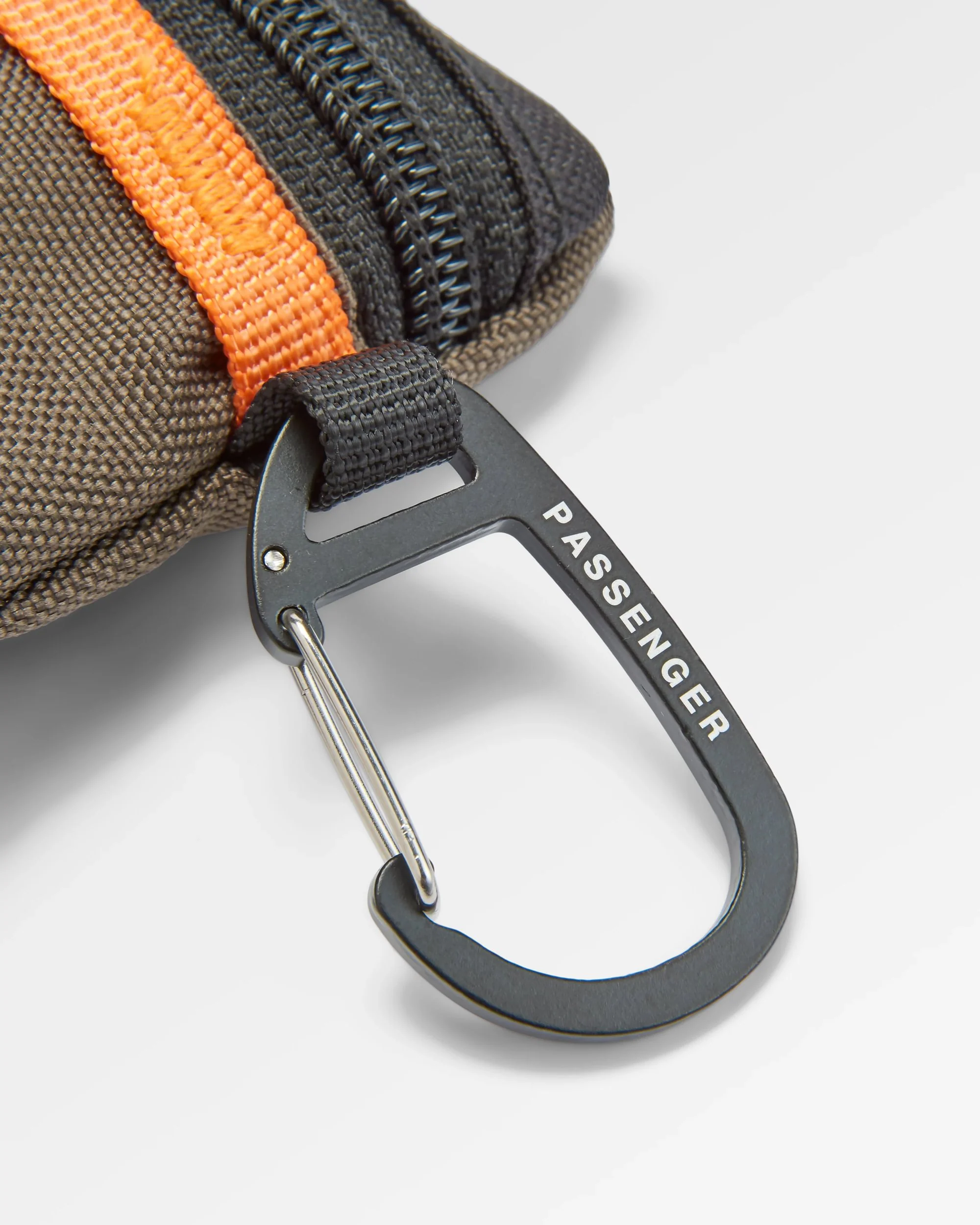 Biscuit Modular Clip On - True Black/ Khaki - Image 6