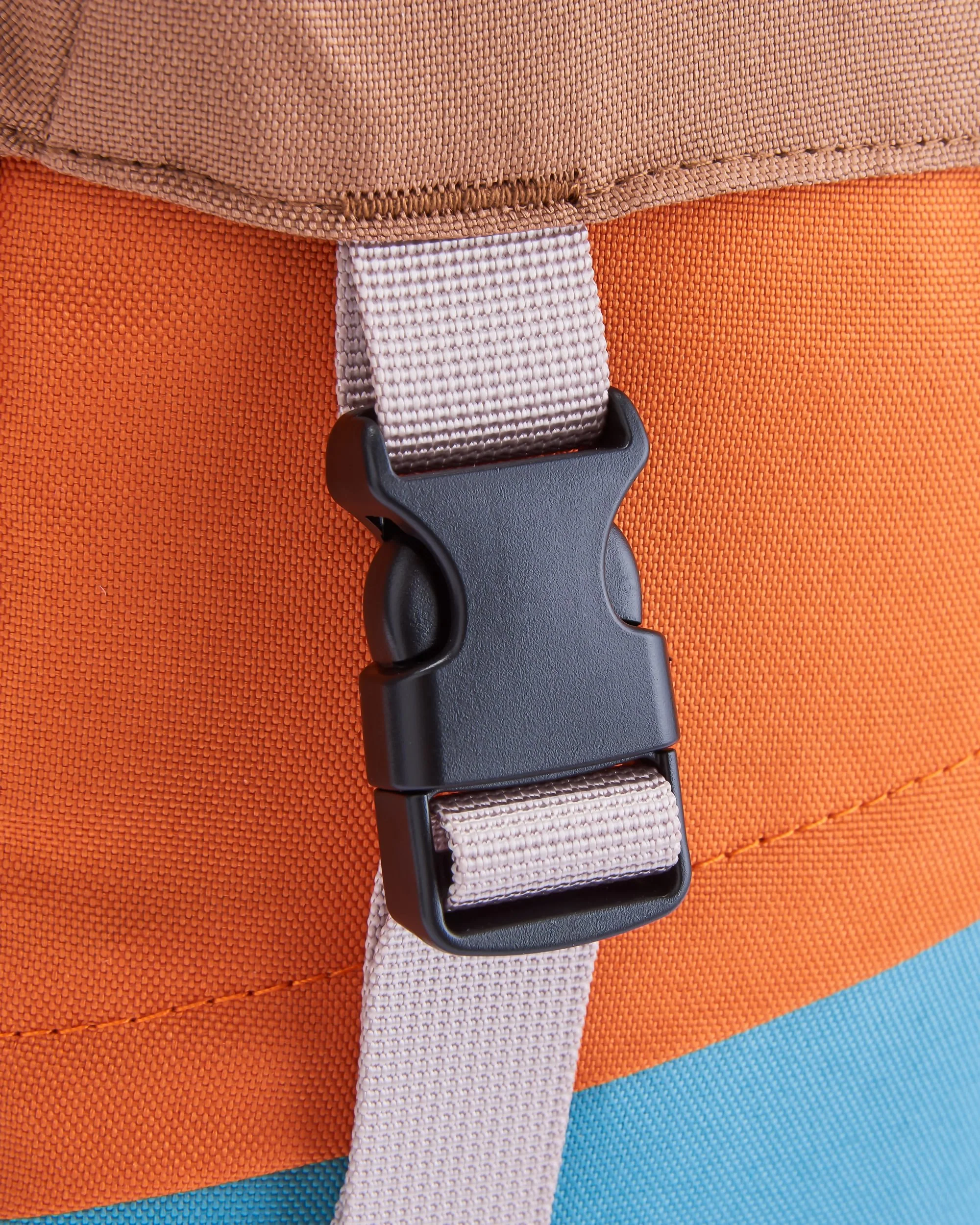 Boondocker 18L Backpack - Arctic/Retro Orange - Image 7
