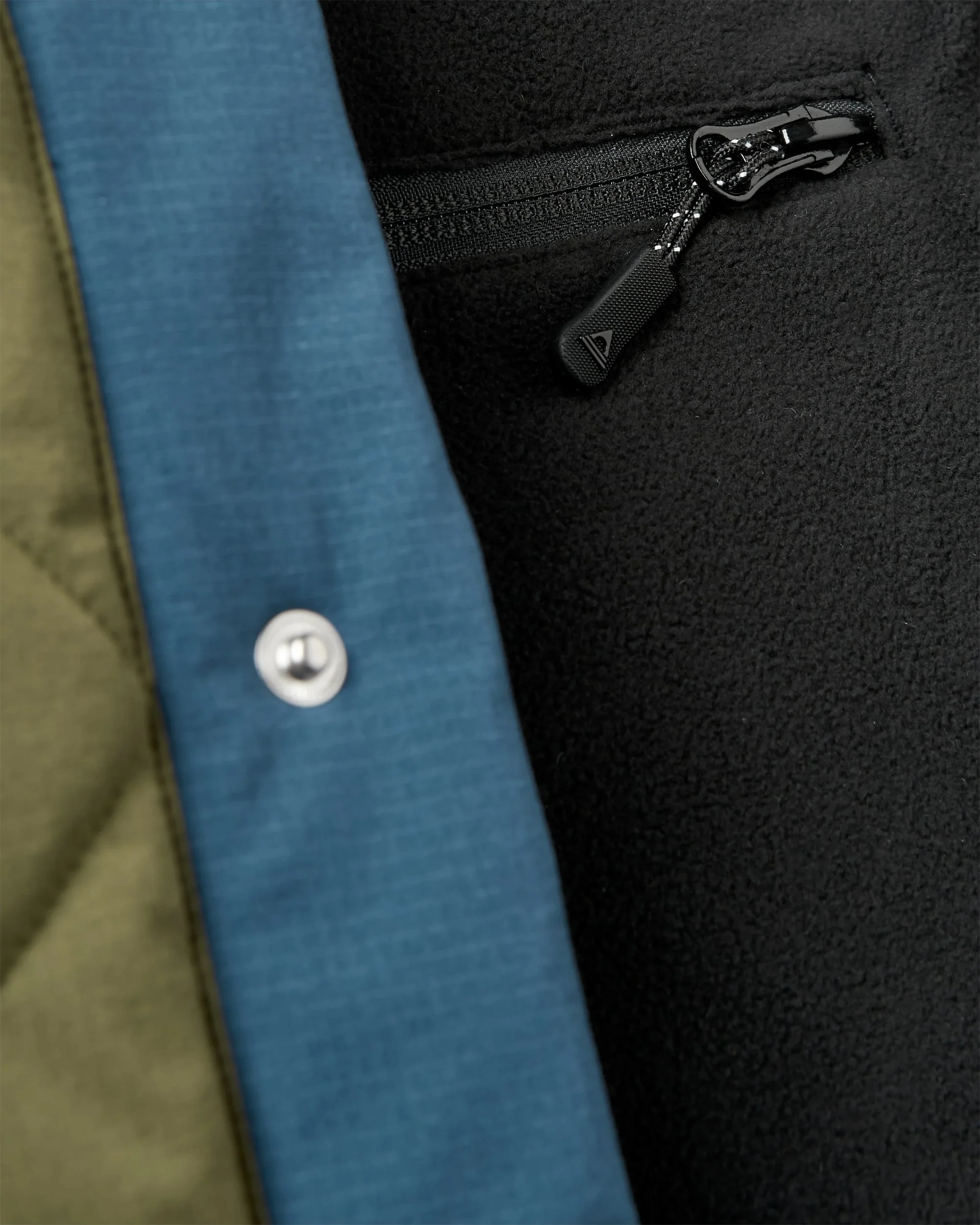 Campscape Fleece Lined Parka - Black/Khaki - Image 13