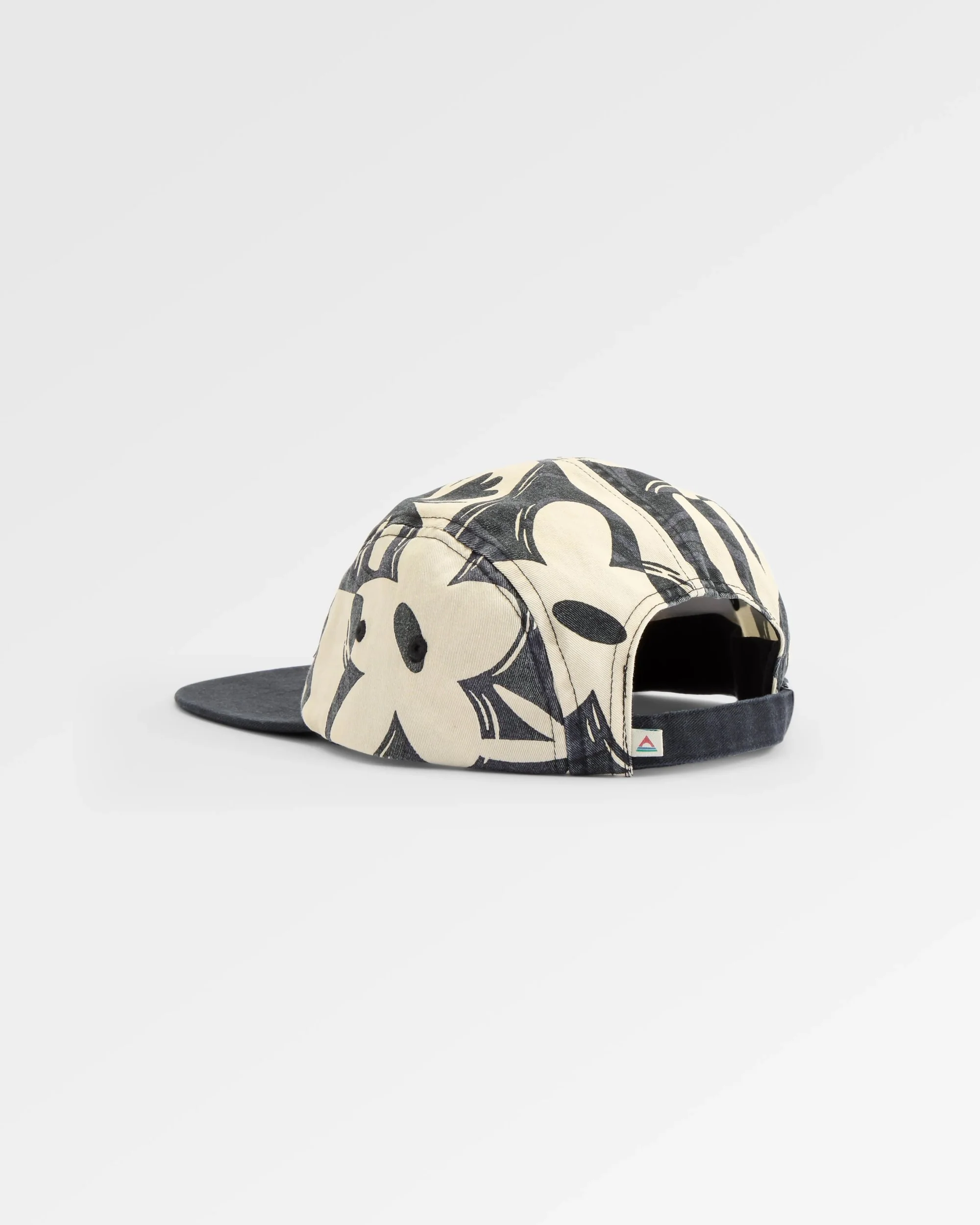 Coast 5 Panel Snapback Cap - Roam Further Black - Image 3