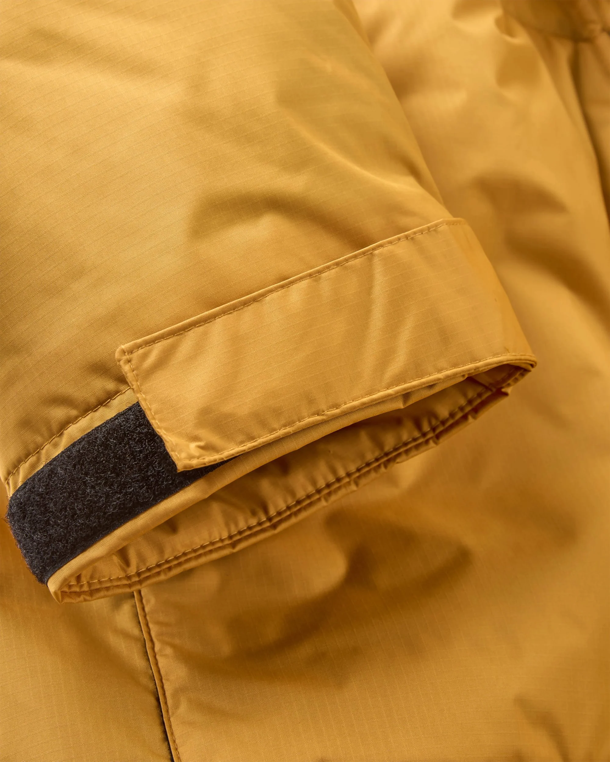 Escapism Sherpa Lined Changing Robe - Spruce Yellow - Image 7