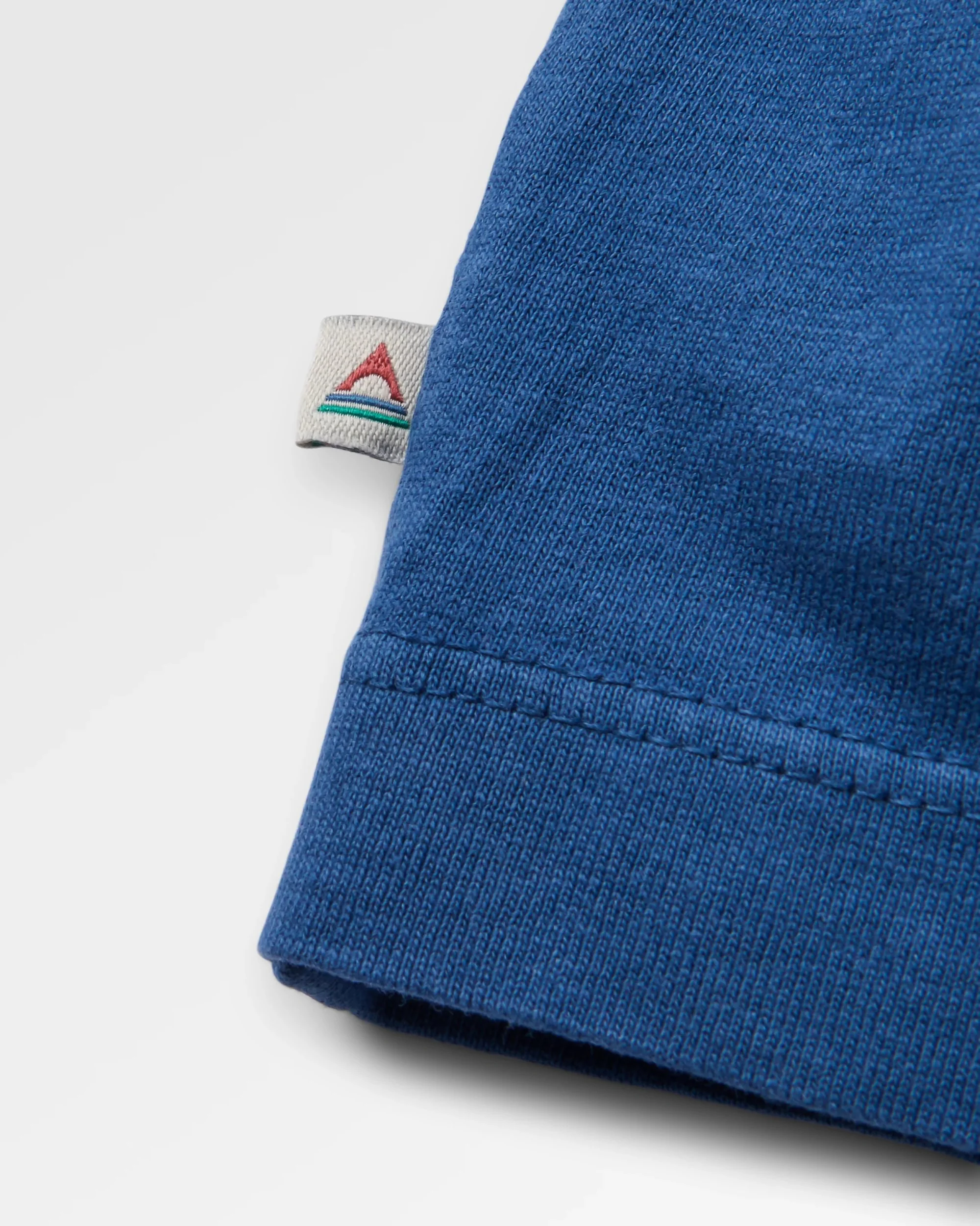 Explore Beyond T-Shirt - Blue Navy - Image 5