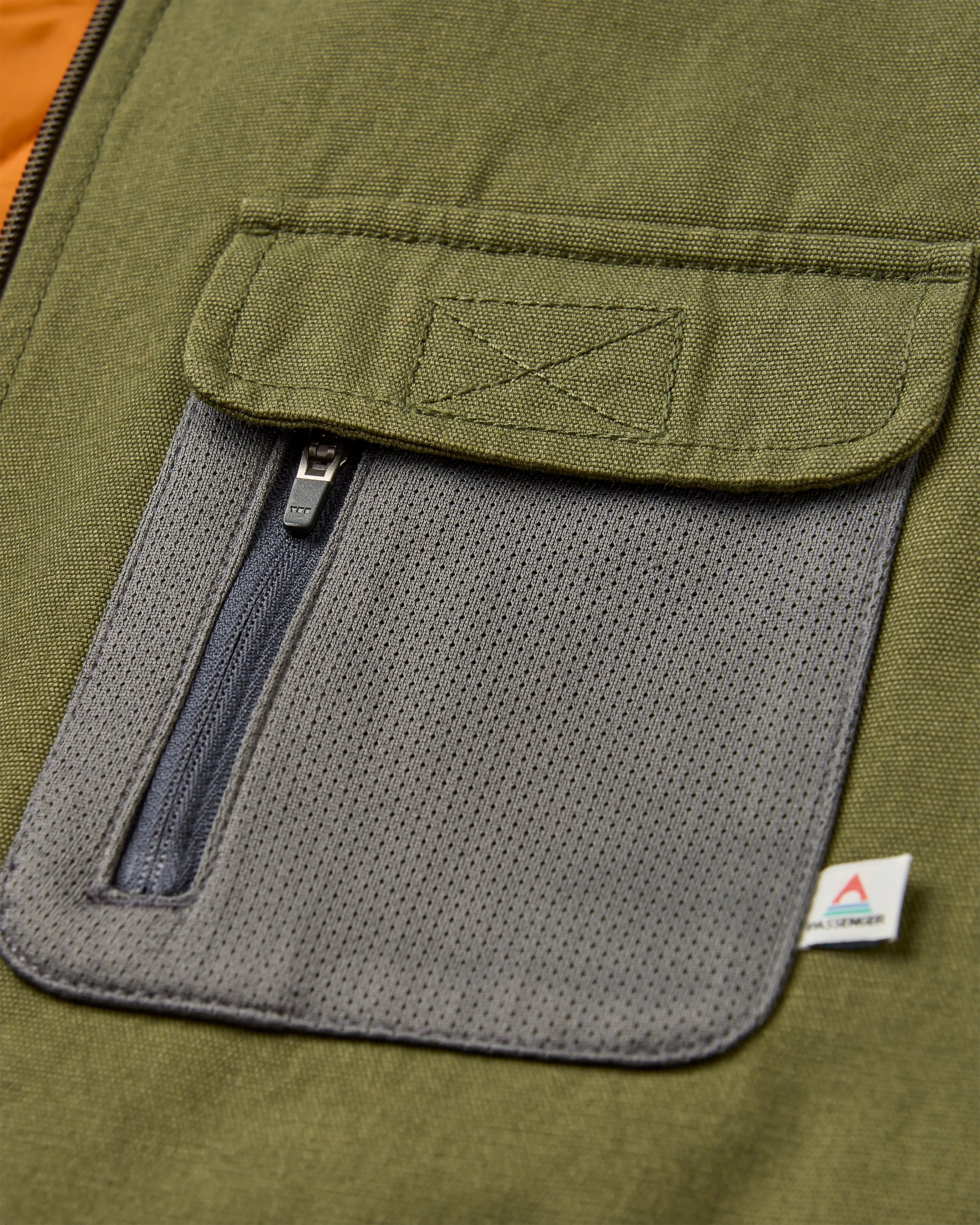 Explorers Organic Cotton Canvas Gilet - Khaki - Image 9