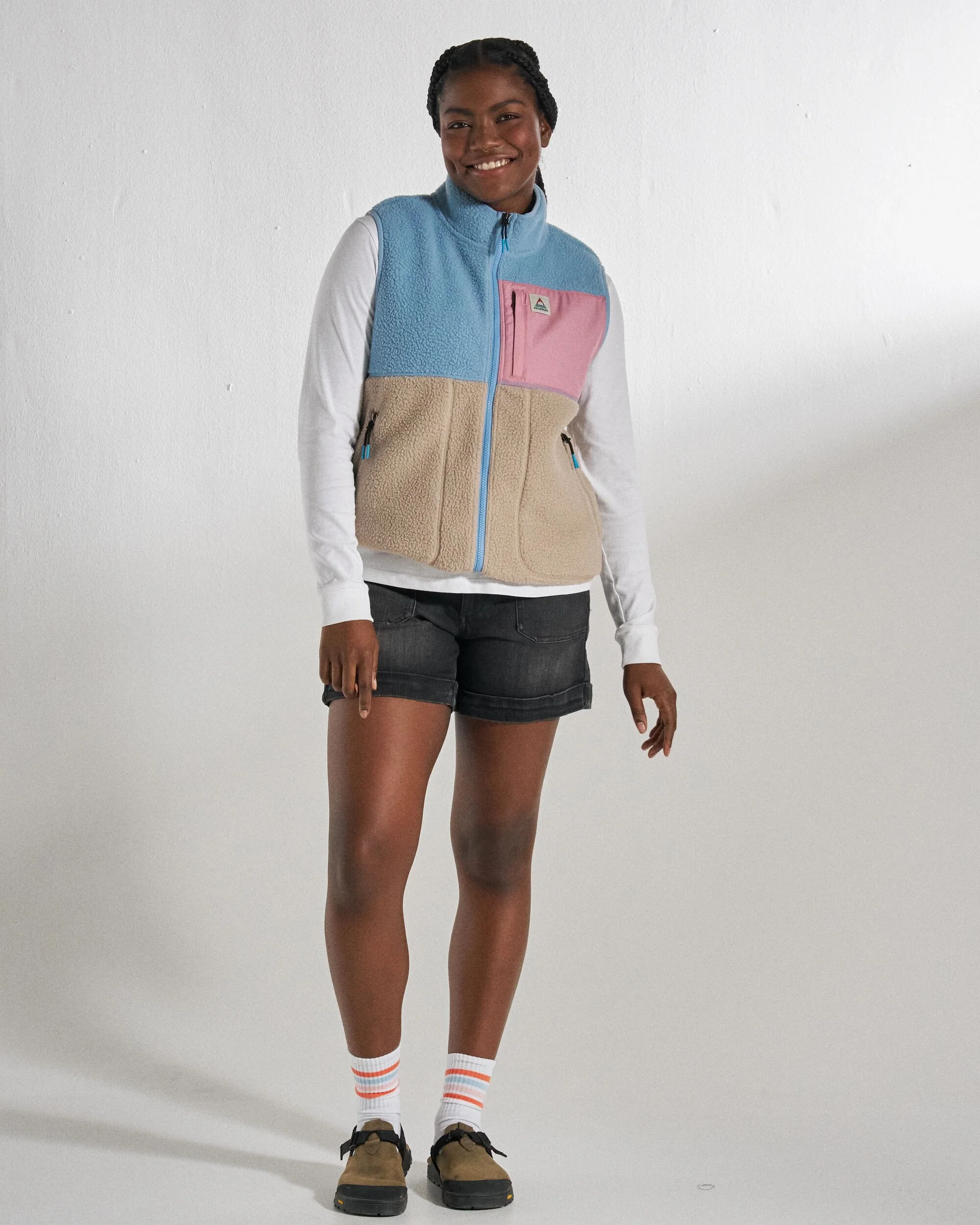 Fairbanks Sherpa Gilet - Faded Denim/Simply Taupe - Image 5