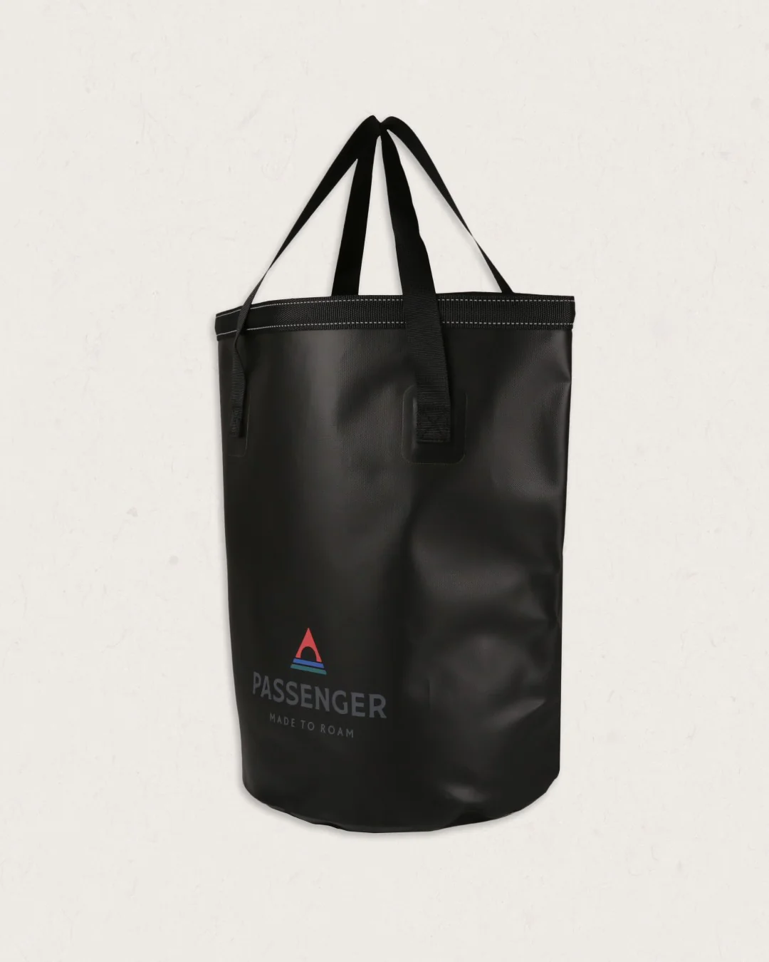 Tide 20L Bucket Bag - Black - Image 7