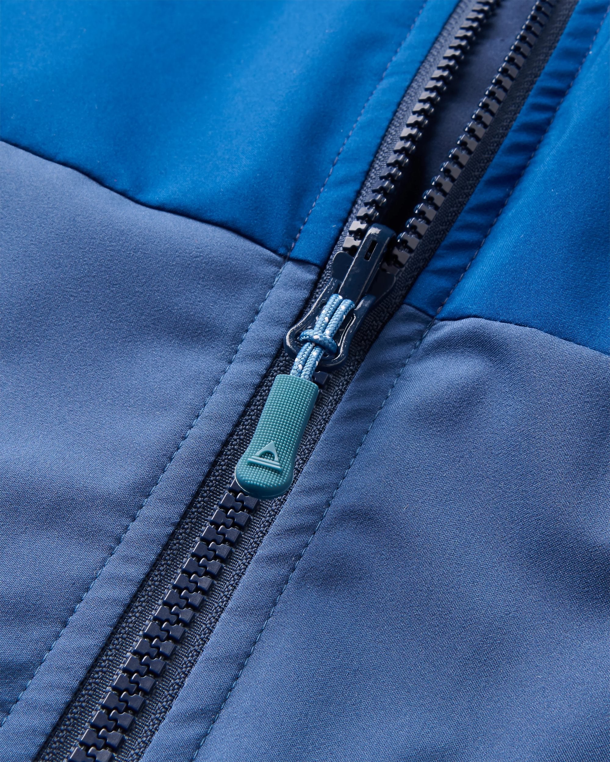 Riptide Packable Changing Robe - Rich Navy/Dark Denim - Image 6