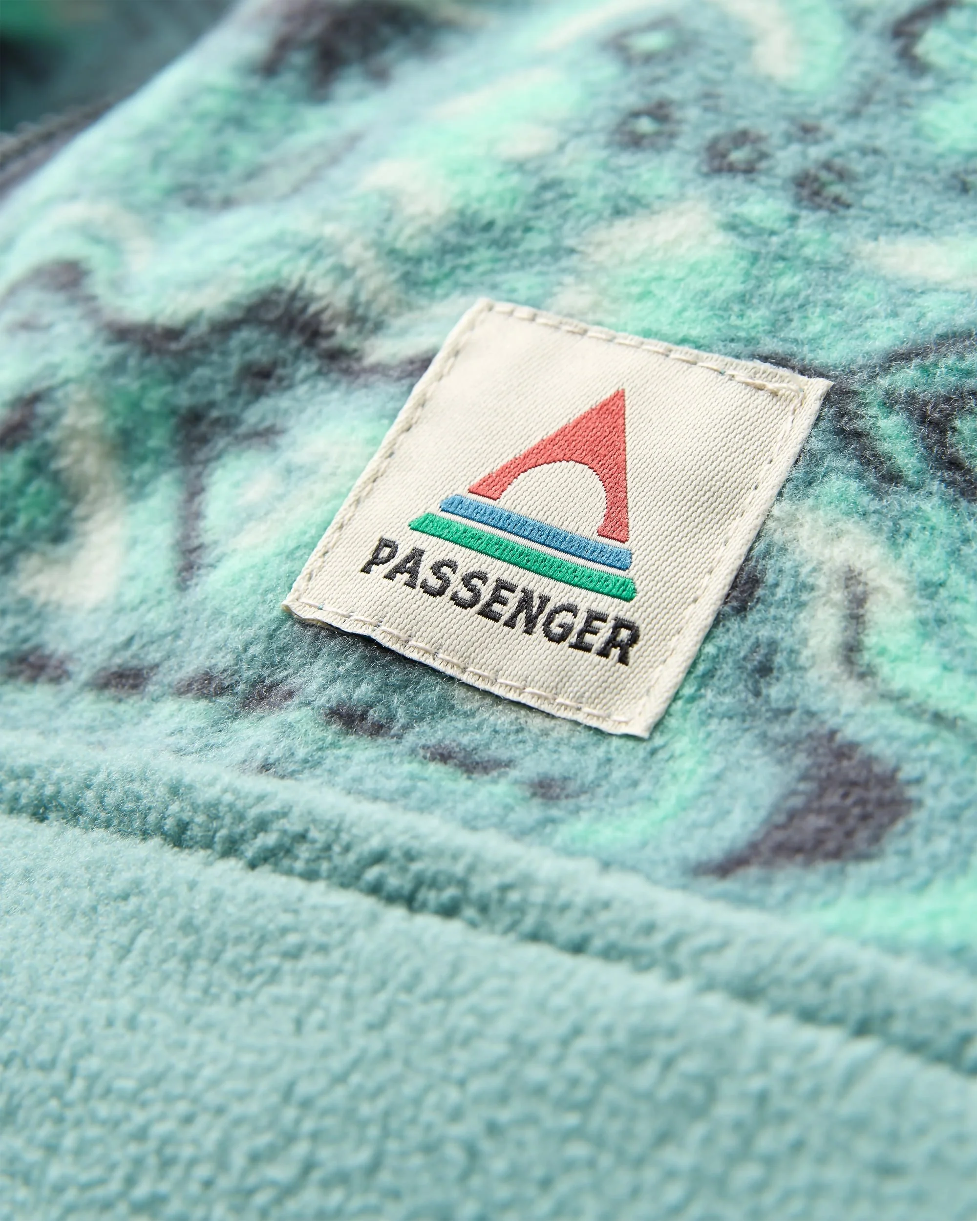 Set Off Polar 1/4 Zip Fleece - Elemental Geo Arctic - Image 6