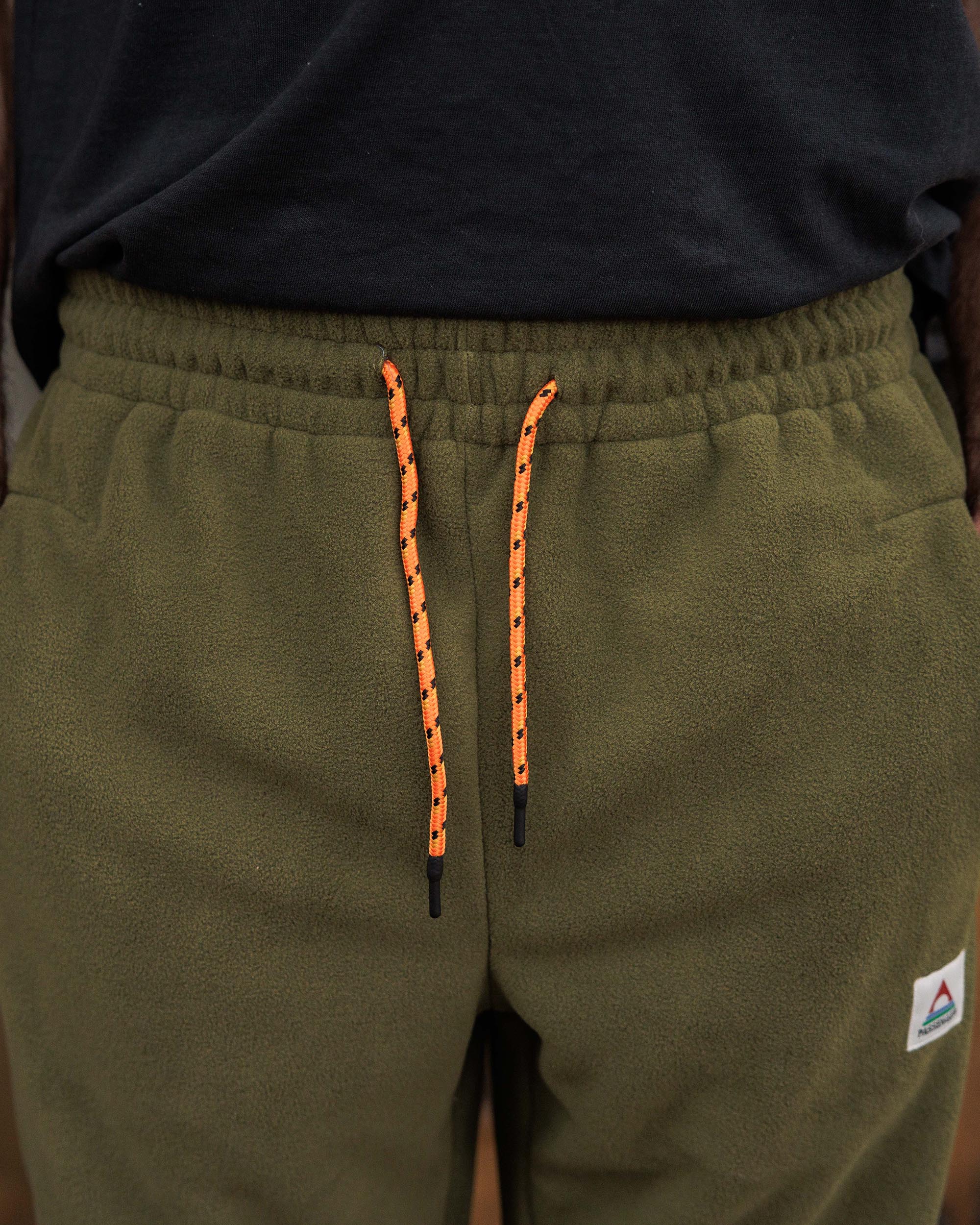 Set Off Polar Fleece Jogger - True Black/ Khaki - Image 7