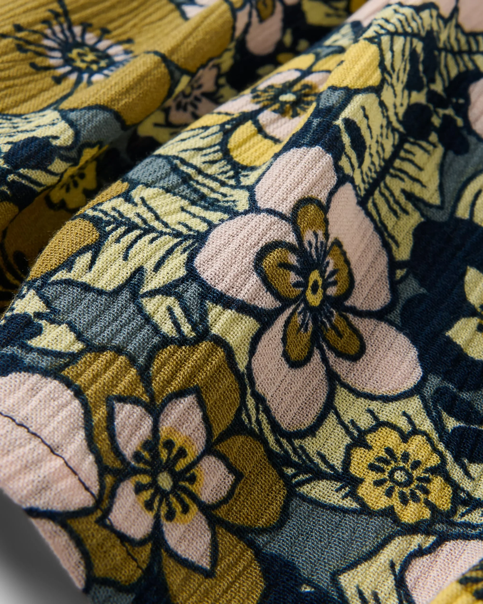 Soleis Woven Cami - Vintage Floral Sunlight - Image 5