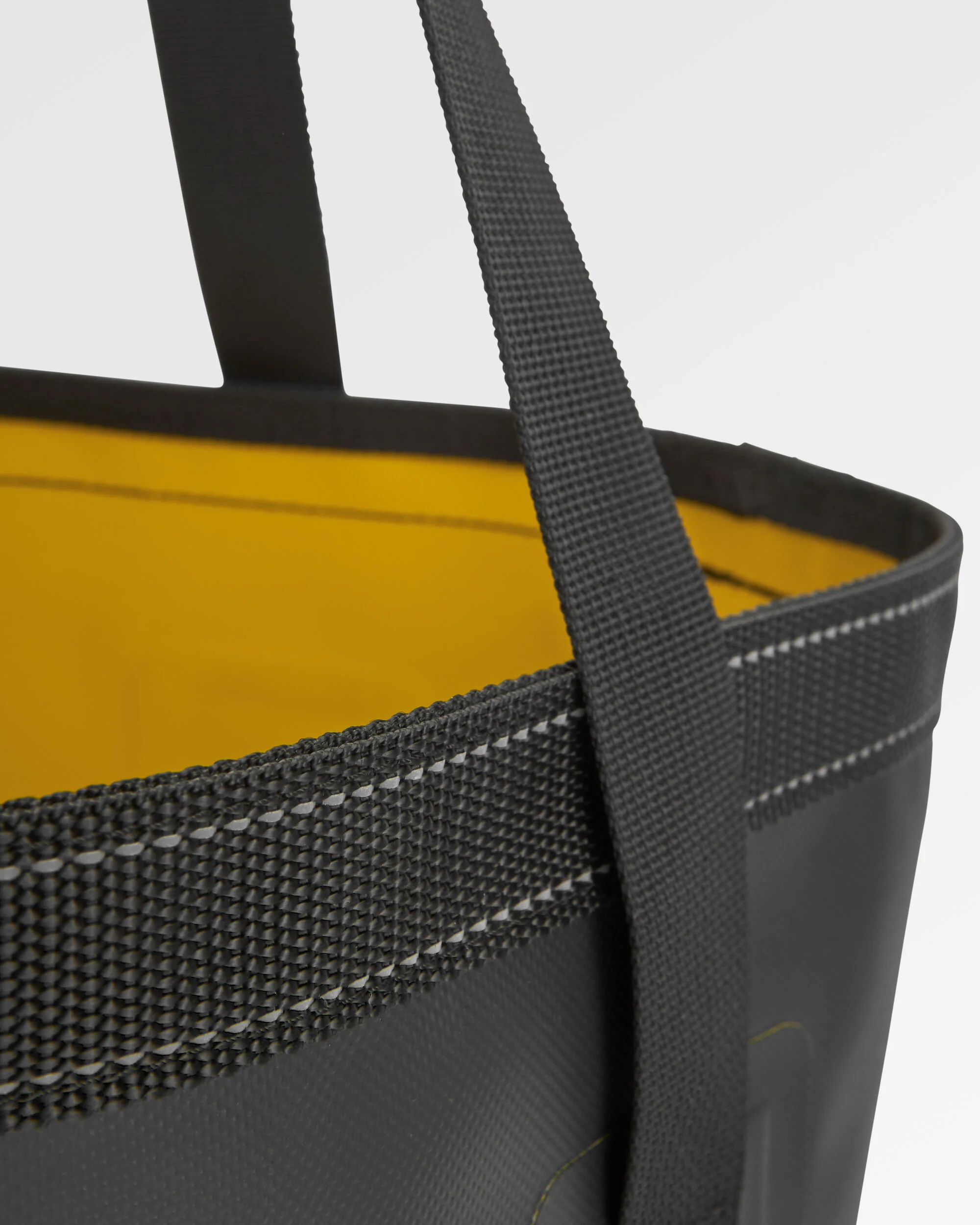 Tide 30L Bucket Bag - Black - Image 9