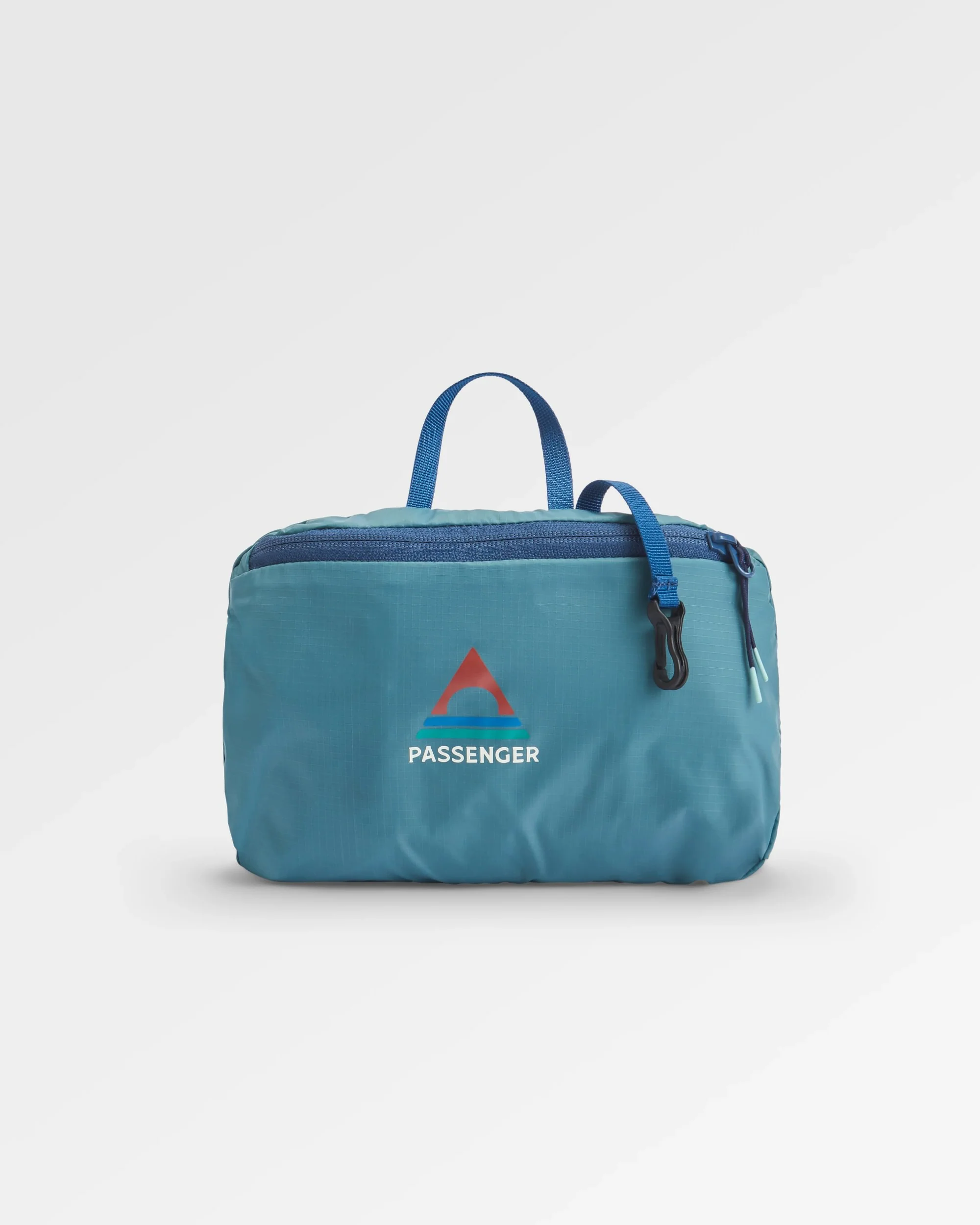Trail Light 40L Duffel Bag - Arctic - Image 10